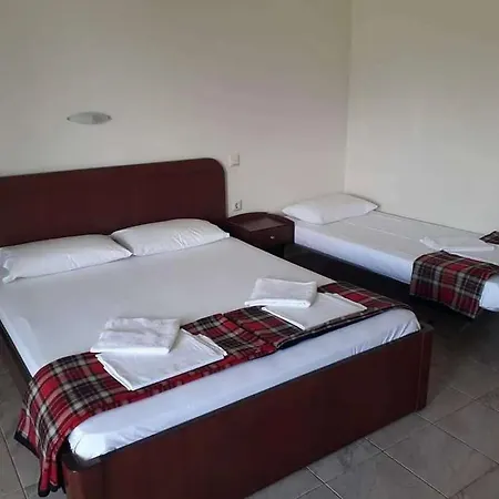Christos Apartment