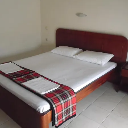 Christos * Stavros (Thessaloniki)